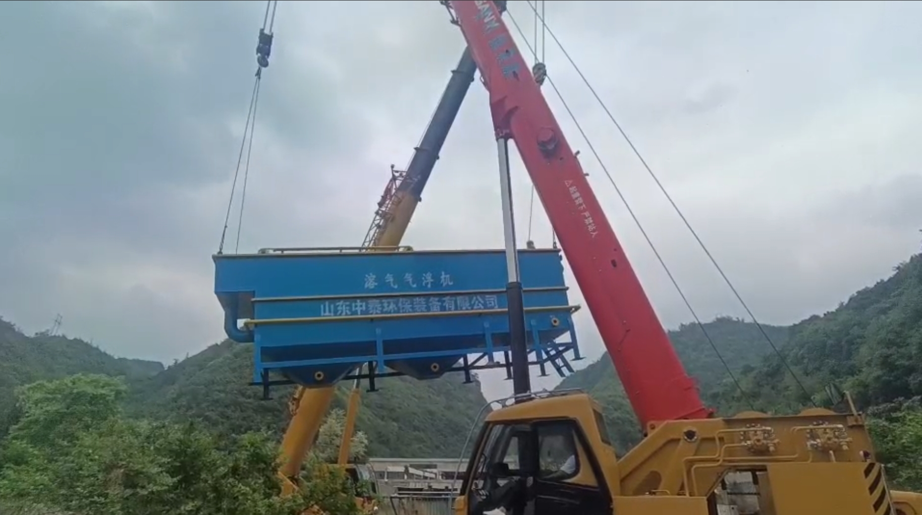 氣浮機，高效氣浮機，溶氣氣浮機，氣浮機安裝現(xiàn)場